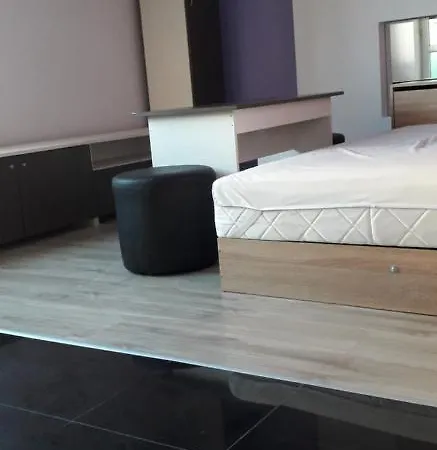 Small Luxury In A Location In Mladost 1a Lejlighed *